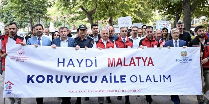 Malatya'da "Koruyucu Aile Günü" dolayısıyla yürüyüş yapıldı