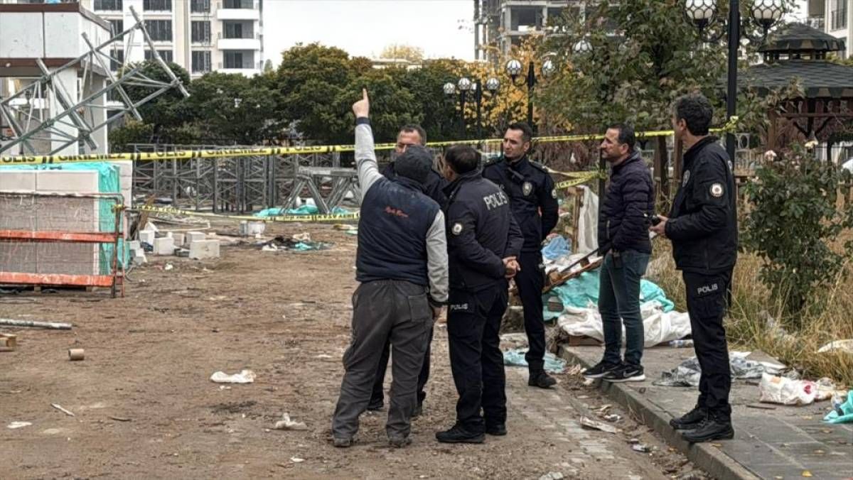 Malatya'da inşaat iskelesinin çökmesi sonucu 2 işçi öldü