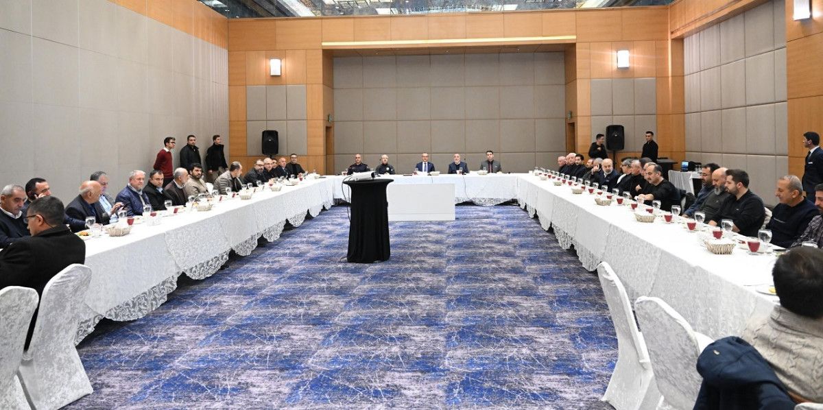 Vali Seddar Yavuz İş İnsanlarıyla Bir Araya Geldi