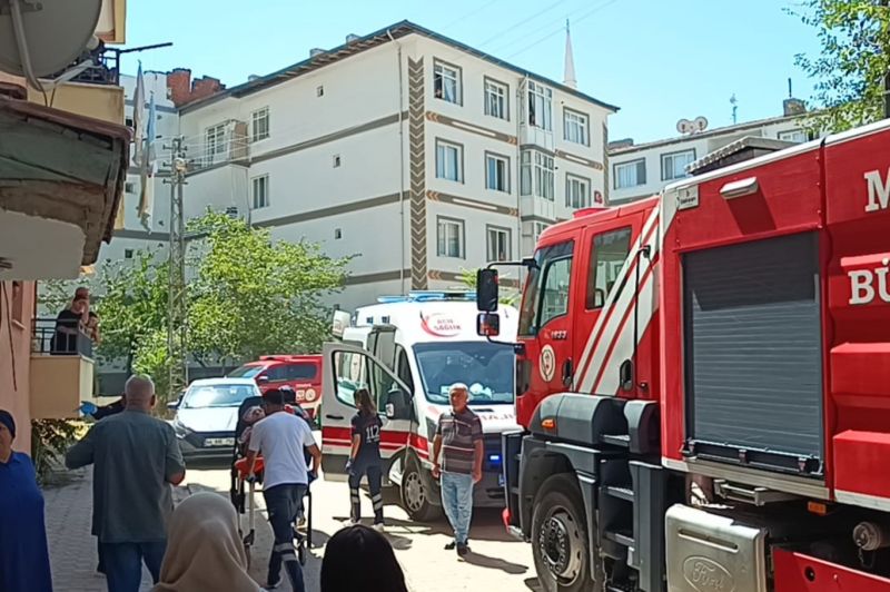 Apartman dairesinde yangın