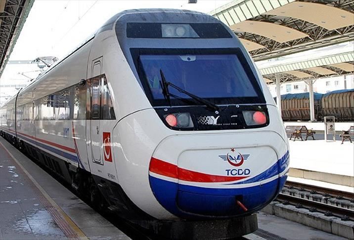 Depremde hasar gören Narlı-Malatya tren hattı yeniden açıldı