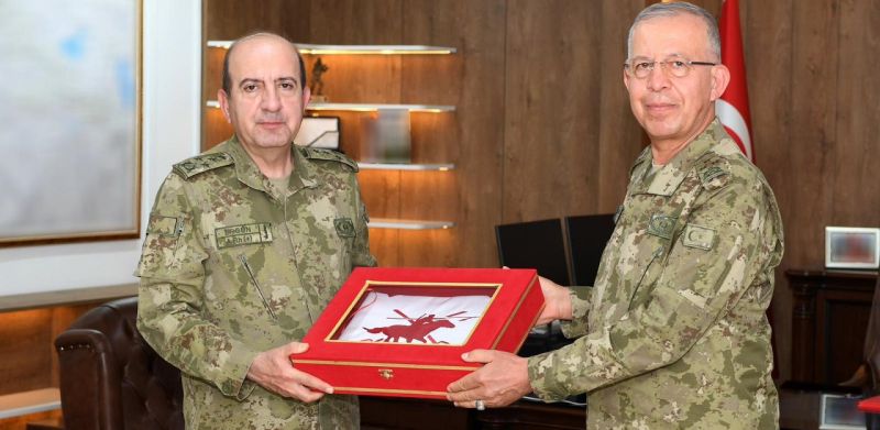 2. Ordu Komutanlığı’nda görev değişimi