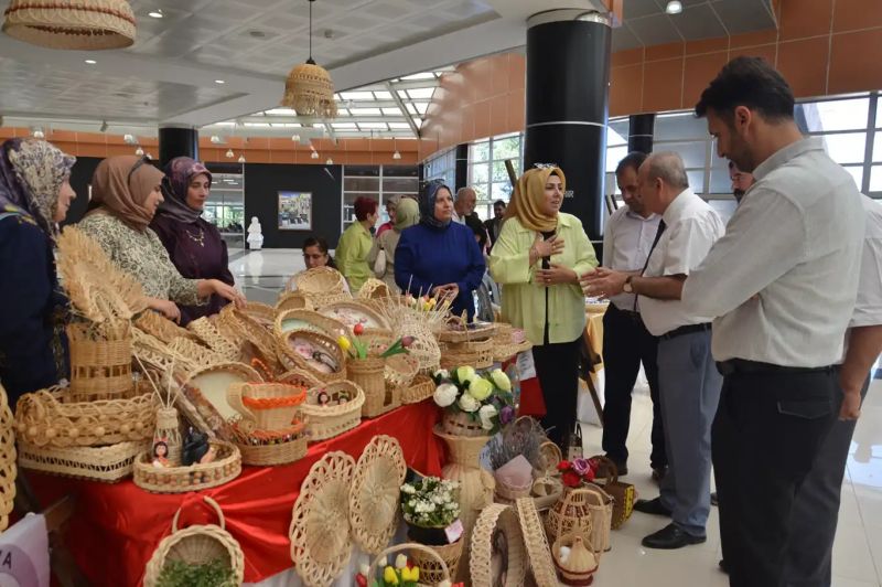Malatya'da "Sanatın İzinde" adlı el sanatları sergisi açıldı