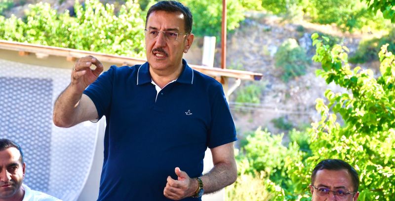 Tüfenkci'den Depremzedelere "Müjde" Konutlar Ücretsiz Veriliyor