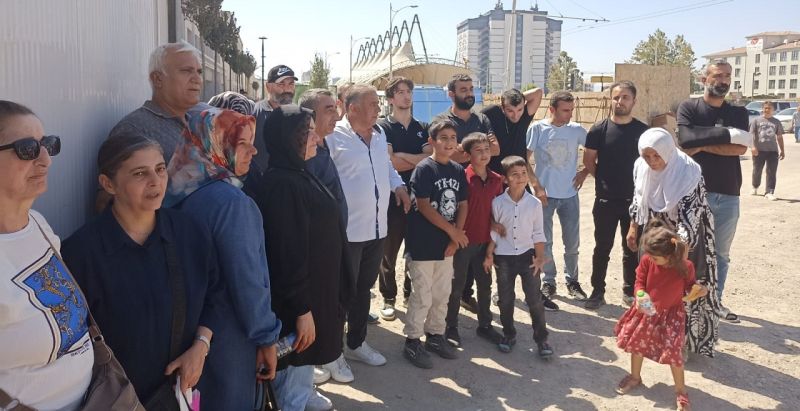 30 ay boyunca ev beklediler kurada ofis çıktı