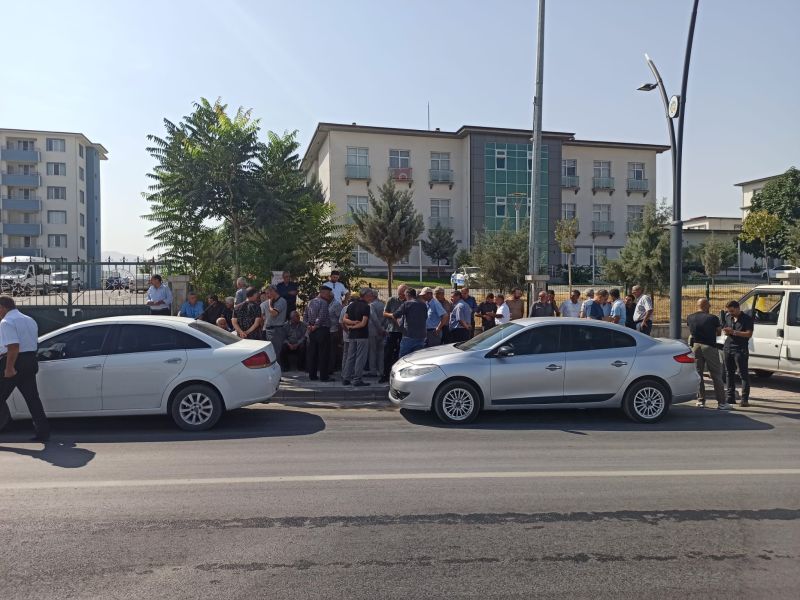 Malatya Çiftçisi Sulama Sorununa Tepkili