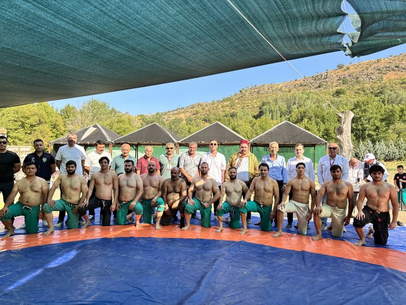 2. Mor Reyhan Hasadı Ve Karakucak Güreş Şenlikleri, Coşkulu Güreş Müsabakalarıyla Sona Erdi