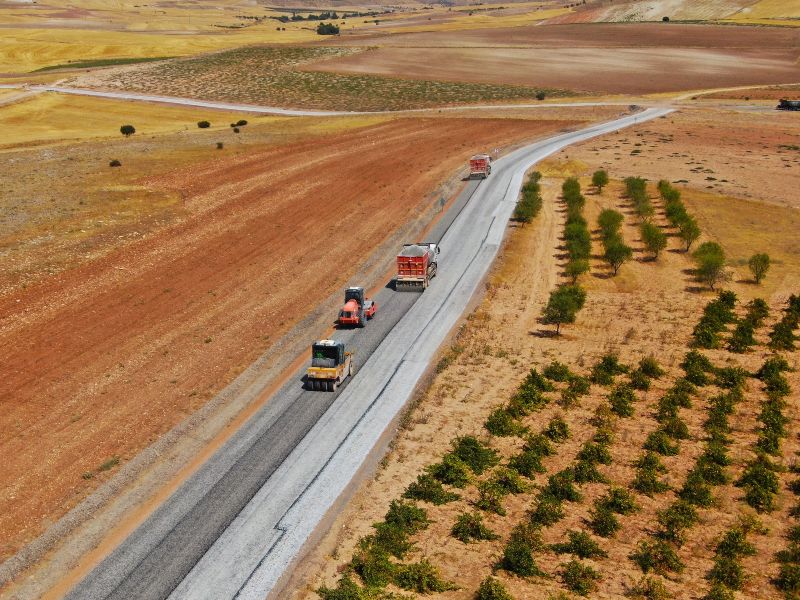 Malatya Büyükşehir Belediyesi İlçelerde Ulaşımı Güçlendiriyor