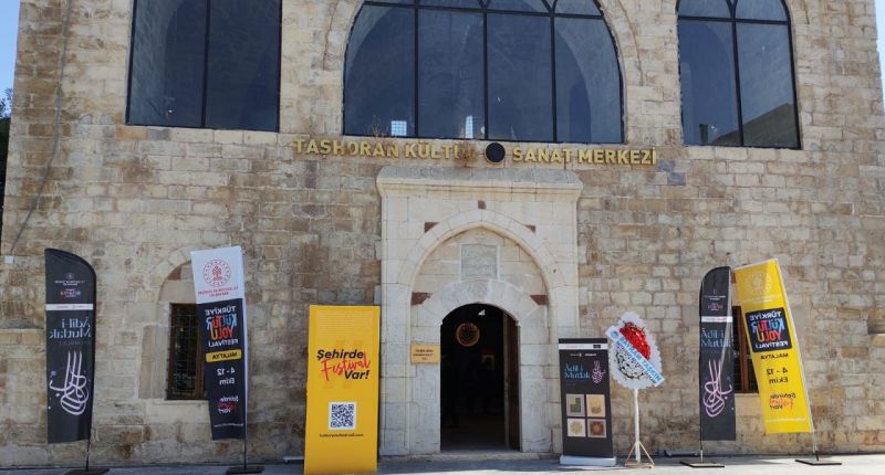 Âdil-i Mutlak Hat Eserleri Sergisi Malatya’da Sanatseverlerle Buluştu