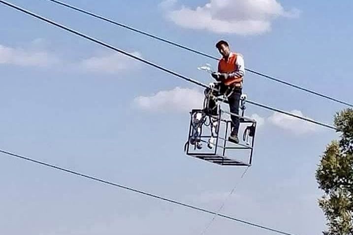 Darende’de Enerji Hattı İşçisi Direkten Düşerek Can Verdi