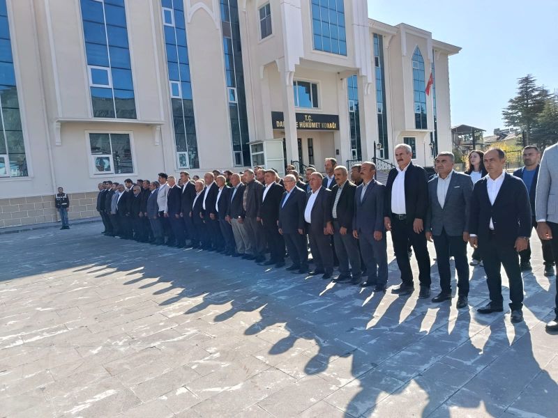 "Demokrasinin Temeli Muhtarlardır"