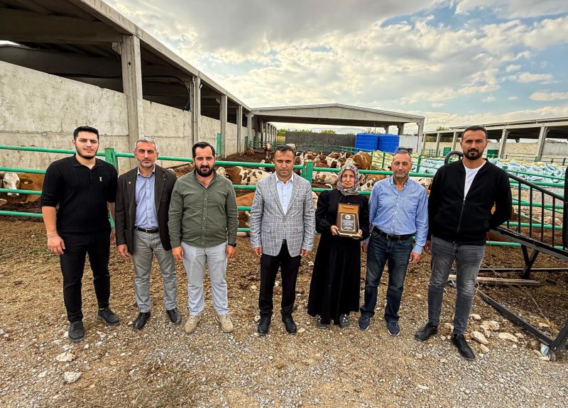 Hafure Adak’ın Üretim Yolculuğu, Kadınlara İlham Kaynağı Oldu