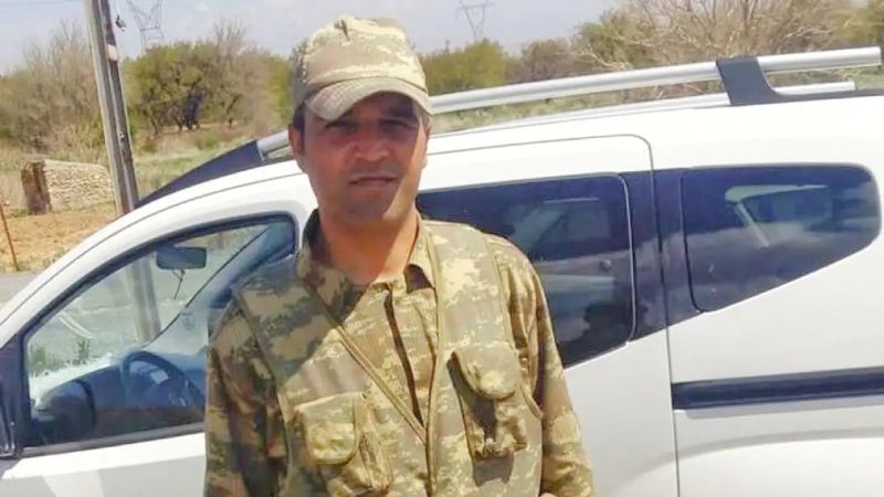 Güvenlik Korucusu Kalbine Yenik Düştü