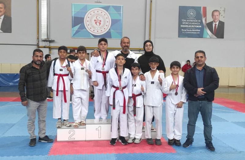 Malatya’da Minikler Tekvando Cumhuriyet Kupası Heyecanı Yaşandı