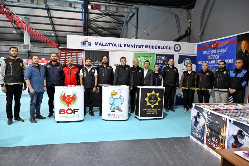Malatya Emniyeti Kitap Fuarında Korsanla Mücadeleye Dikkat Çekti
