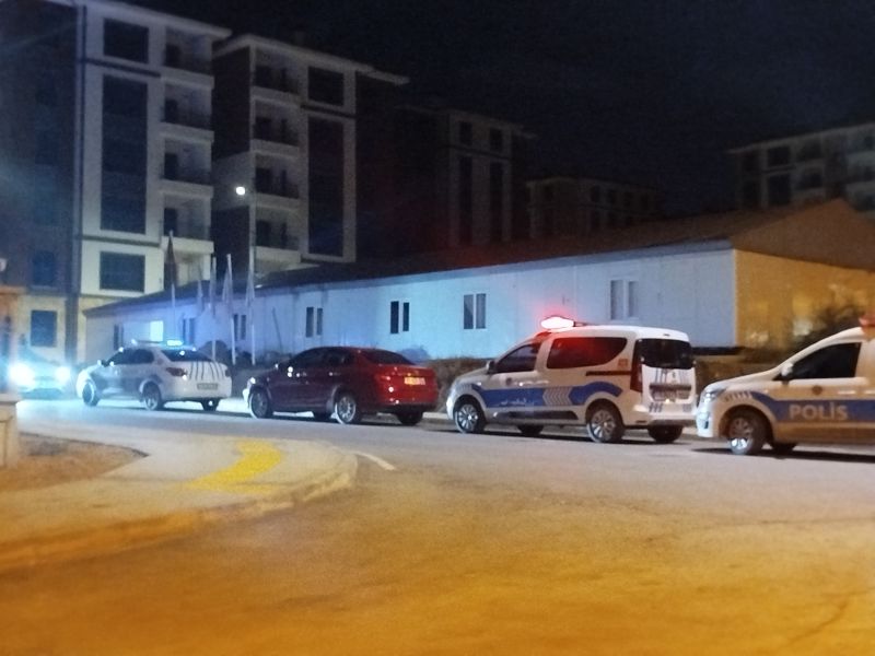 TOKİ Şantiyesinde Canına Kıymak İstedi