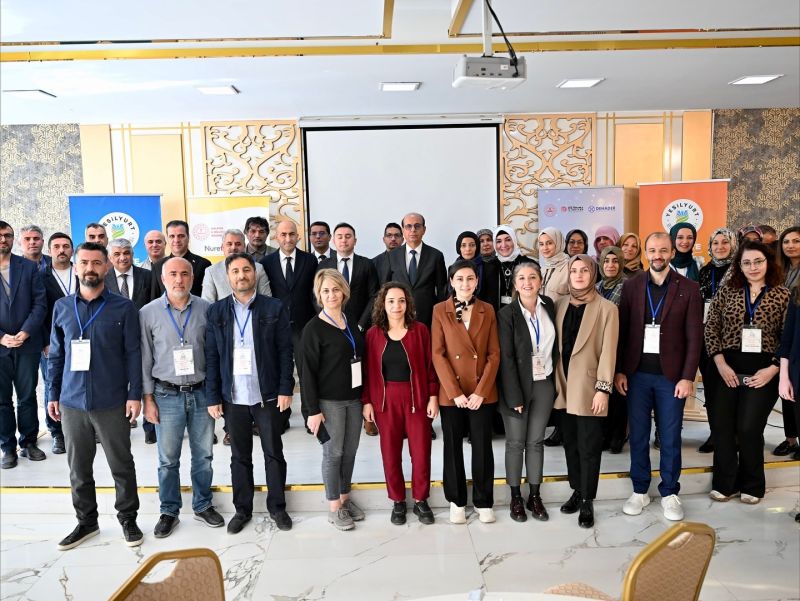 Yeşilyurt’tan Türkiye’ye Örnek Proje: Aile Mentörlüğü Başladı