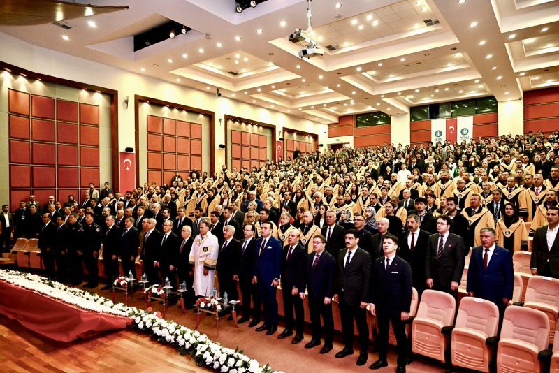 AYM Başkanı Özkaya: “Anayasa Hukuku Devletin Meşruiyetini Ve Bireyin Onurunu Birlikte Yaşatır”