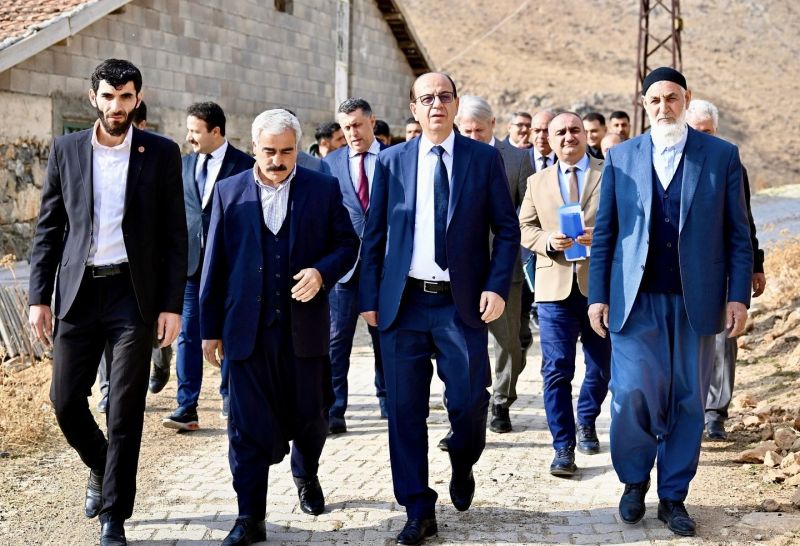 Yeşilyurt Belediyesi Kırsal Mahallelerde Yatırımlarını Sürdürüyor