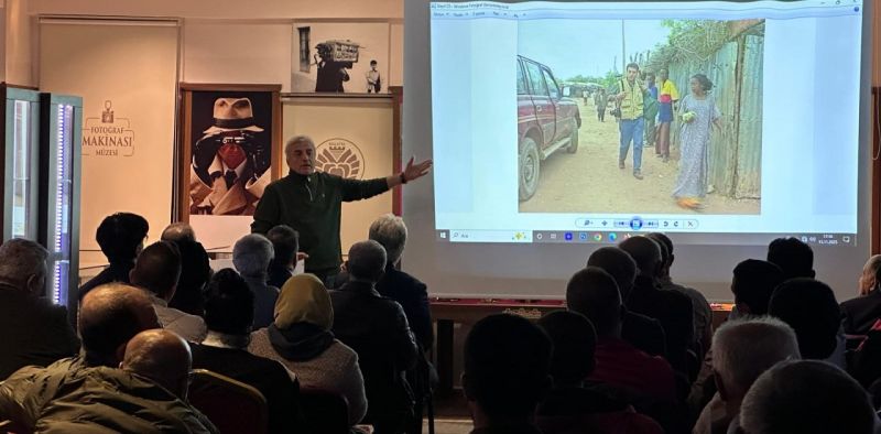 Fotoğraf Okuma Günleri'ne Gazeteci Fuat Kozluklu konuk oldu