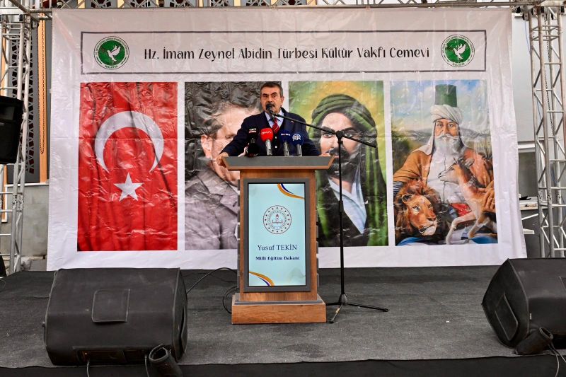 Bakan Tekin: Yeni Müfredatta Alevilik ve Bektaşilikde Yer Alacak