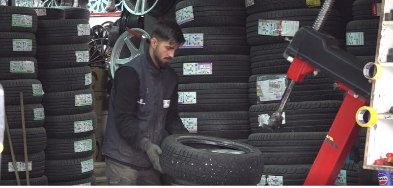Malatya’da Kış Lastiği Yoğunluğu: Sürücülere “Güvenlik İçin Değişim Şart” Uyarısı