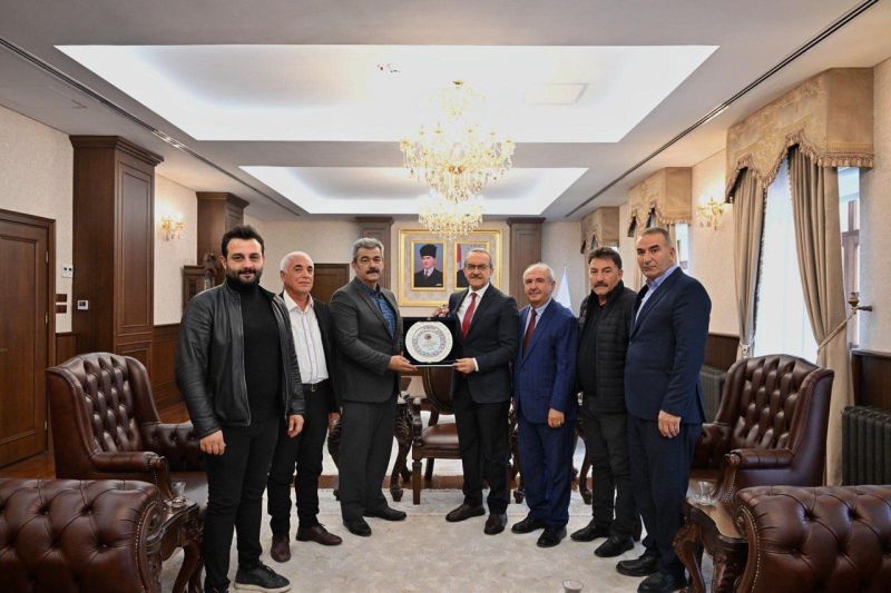 Drejanlılar Derneği’nden Vali Yavuz’a Teşekkür Ziyareti