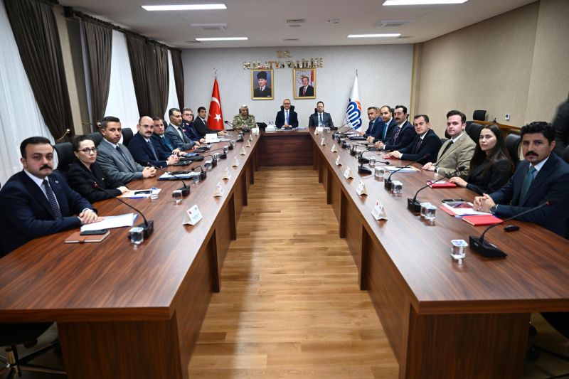 Vali Seddar Yavuz Başkanlığında Genişletilmiş İl Güvenlik Toplantısı Yapıldı