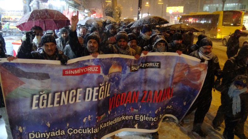 “Dünyada Çocuklar Katledilirken Eğlence Masum Değildir”