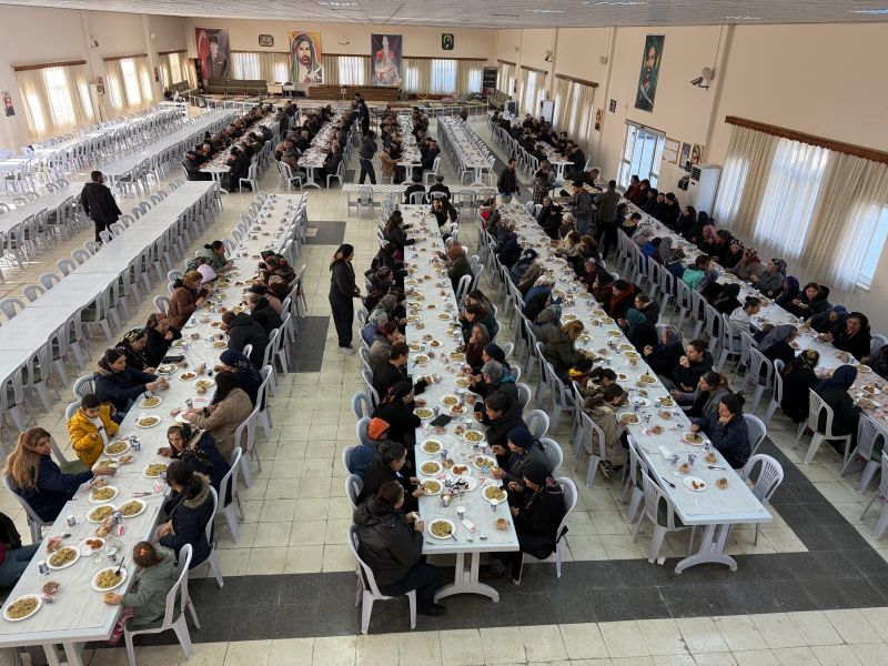 Cemevinde Yemekleri Artık Mahalleli Yapıyor