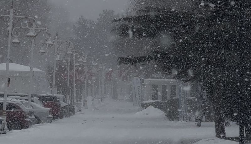 Malatya’da Kar Yağışı Etkisini Artırdı, Ulaşımda Aksamalar Yaşanıyor