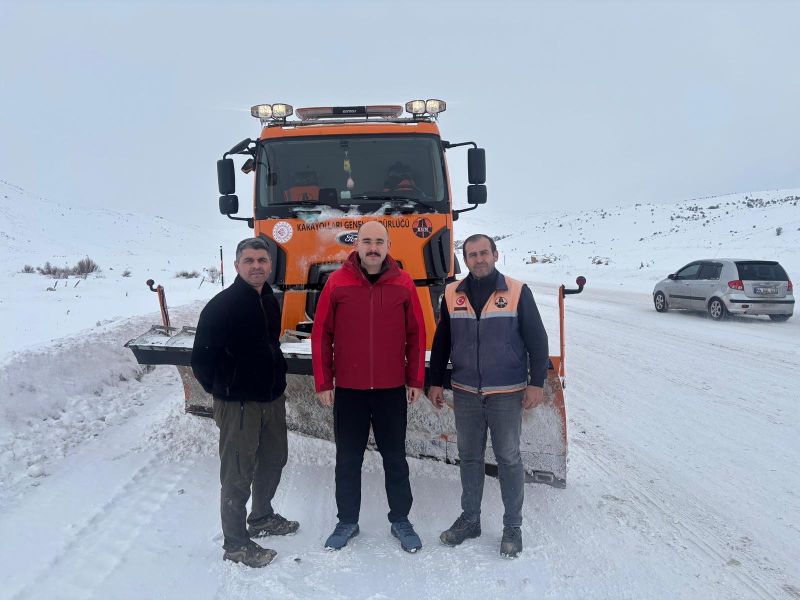 Doğanşehir’de Karla Mücadele Ekiplerine Kaymakam Sungur’dan Ziyaret