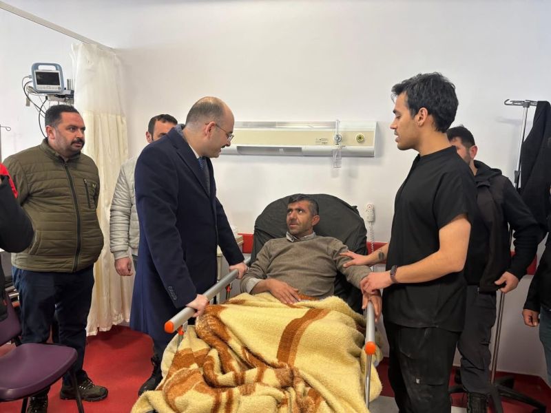 Gövdeli Mahalle Muhtarı Sarıbaş Trafik Kazasında Yaralandı