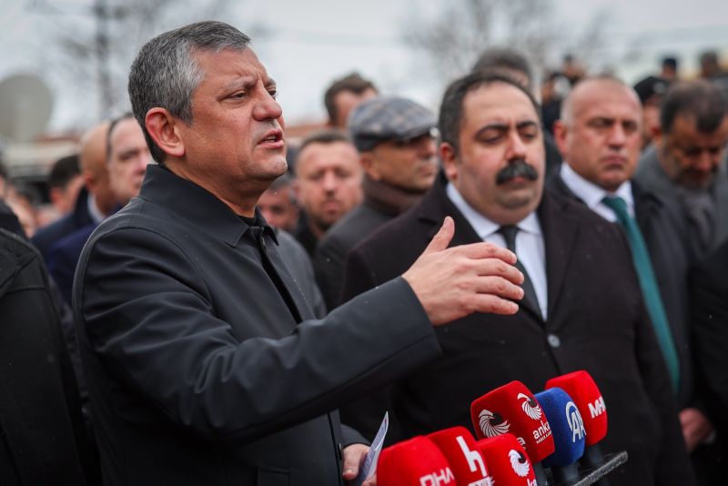 Özgür Özel Erkenek’ten İktidara Yüklendi