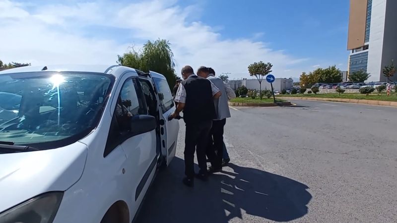 Otomobilde Eşini Öldürülen Kocaya Ağırlaştırılmış Müebbet