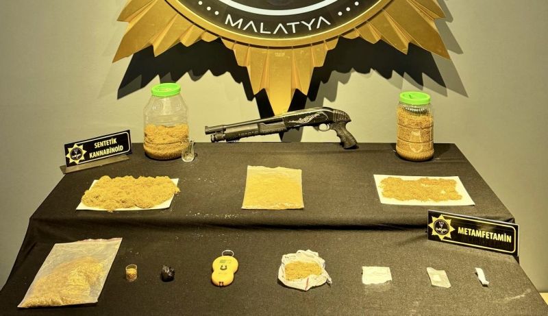 Uyuşturucu Operasyonu: 5 Şüpheli Gözaltına Alındı