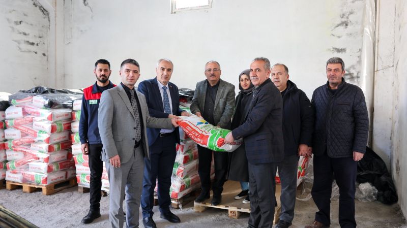 Malatya’da Üreticilere 12 Ton Hibeli Yem Bitkisi Tohumu Desteği