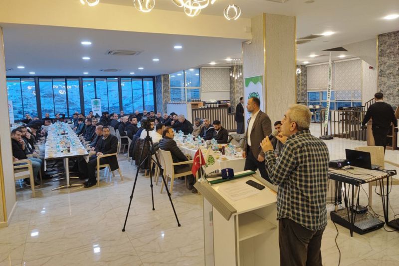 Umut Kervanı ve Yetimler Vakfı’ndan Malatya’da Geleneksel İftar Buluşması