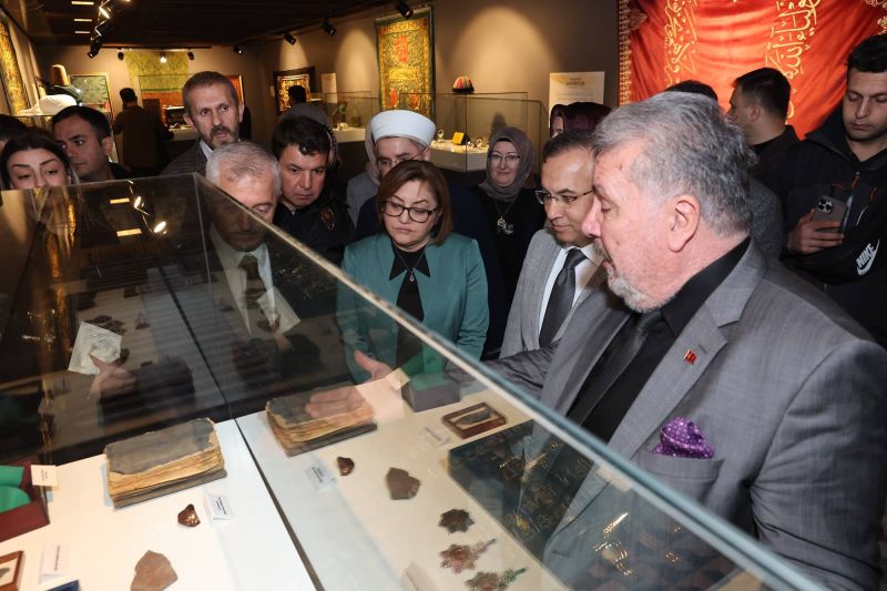 Gaziantep’te Mukaddes Emanetler Sergisi Ramazan Ayında Ziyarete Açıldı