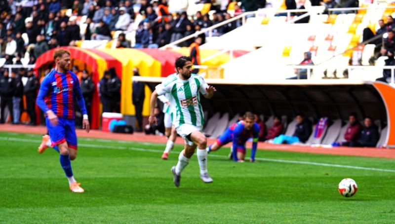 Yeşilyurtspor Kritik Virajı Kaybısz Geçti