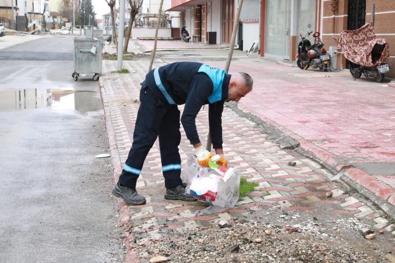Battalgazi’de Bayram Sonrası Cadde ve Sokaklarda Yoğun Temizlik Çalışmaları
