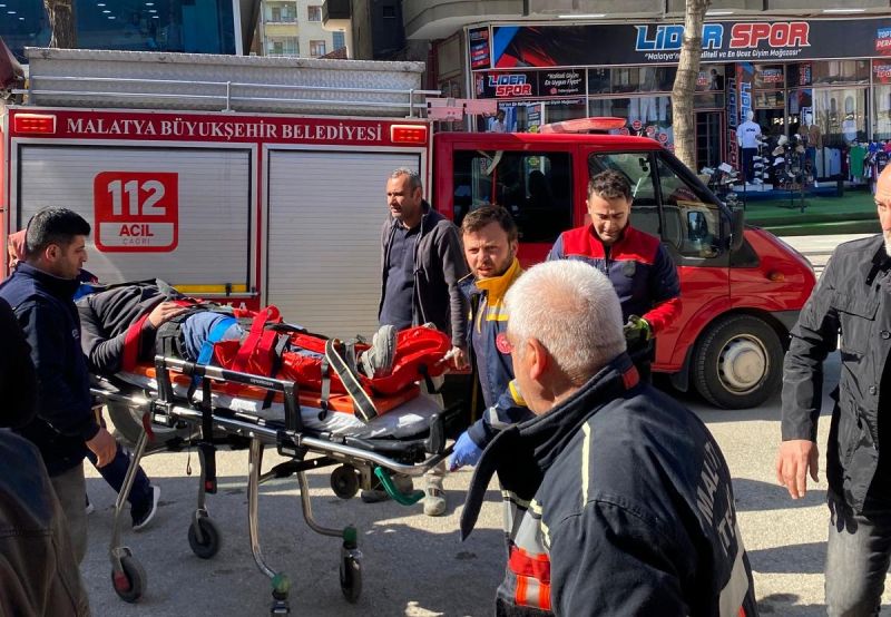 İnşaatta Asansör Boşluğuna Düşen İşçi Yaralandı