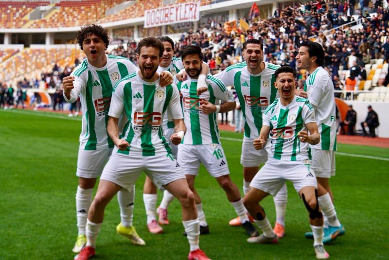 Yeşilyurtspor’dan Gol Şov! Rakibe Sahada Nefes Aldırmadı