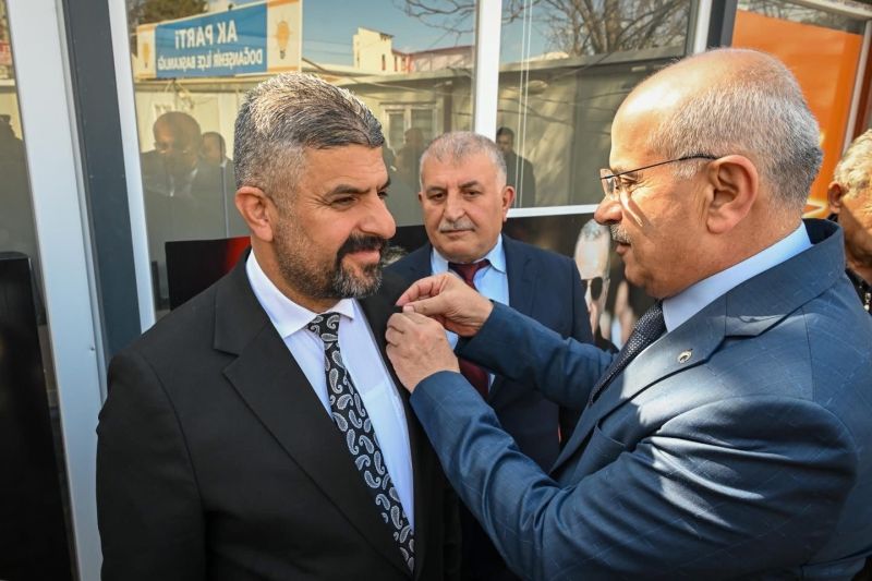 CHP’den İstifa Eden Meclis Üyesi AK Parti’ye Katıldı