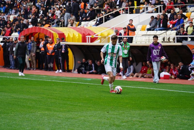 Yeşilyurtspor’a İhtar, Karaköprülü Futbolcuya Para Cezası