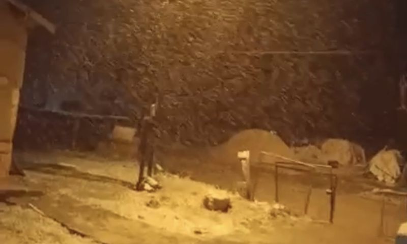 Malatya’da Hava Değişti: Yağmur Doluya, Yüksek Kesimlerde Kara Dönüştü