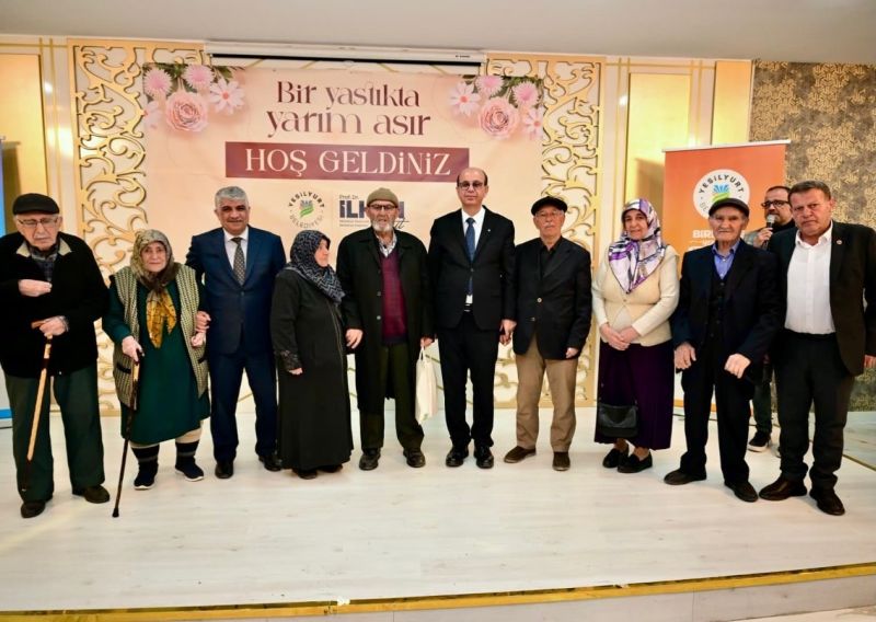 Yeşilyurt’ta ‘Bir Yastıkta Yarım Asır’ Programında Duygusal Buluşma