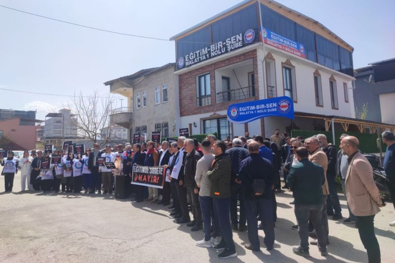 Malatya’da Eğitimcilerden Şiddet Tepkisi: Bir Gün İş Bıraktılar