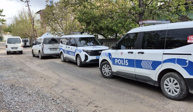 Evde Şüpheli Ölüm: Polis İnceleme Başlattı