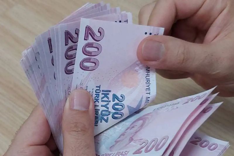 Emekli ve Memurun Gözü Nisan Enflasyonunda